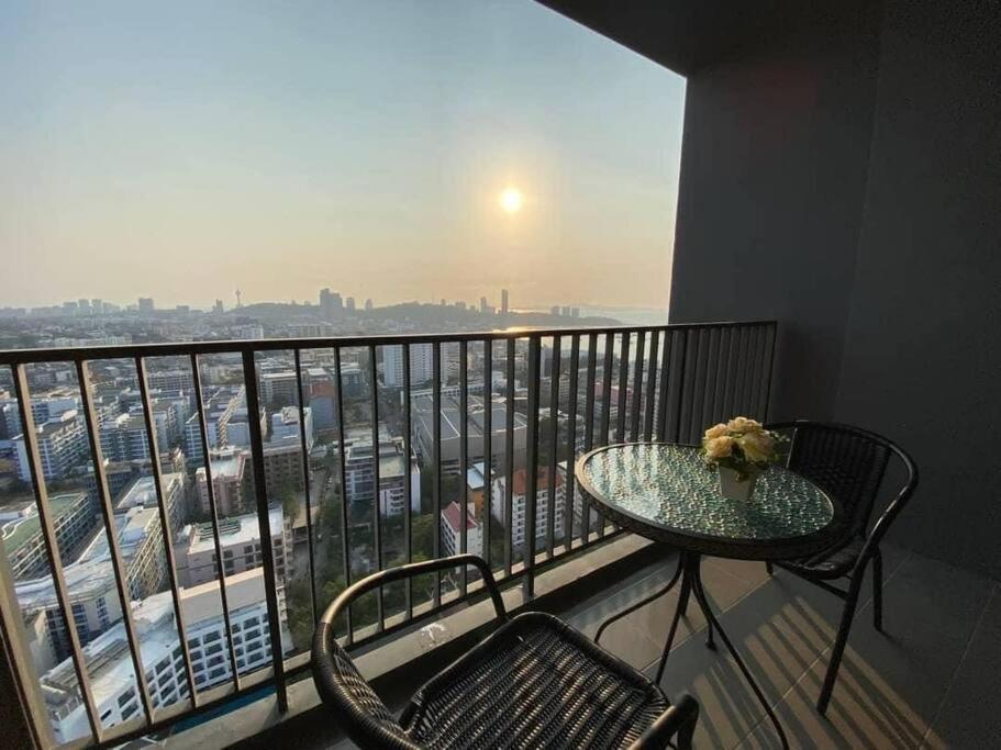 The Base Central Pattaya 2Bed King&Queen Sky Seaview & Infinity Pool Zewnętrze zdjęcie