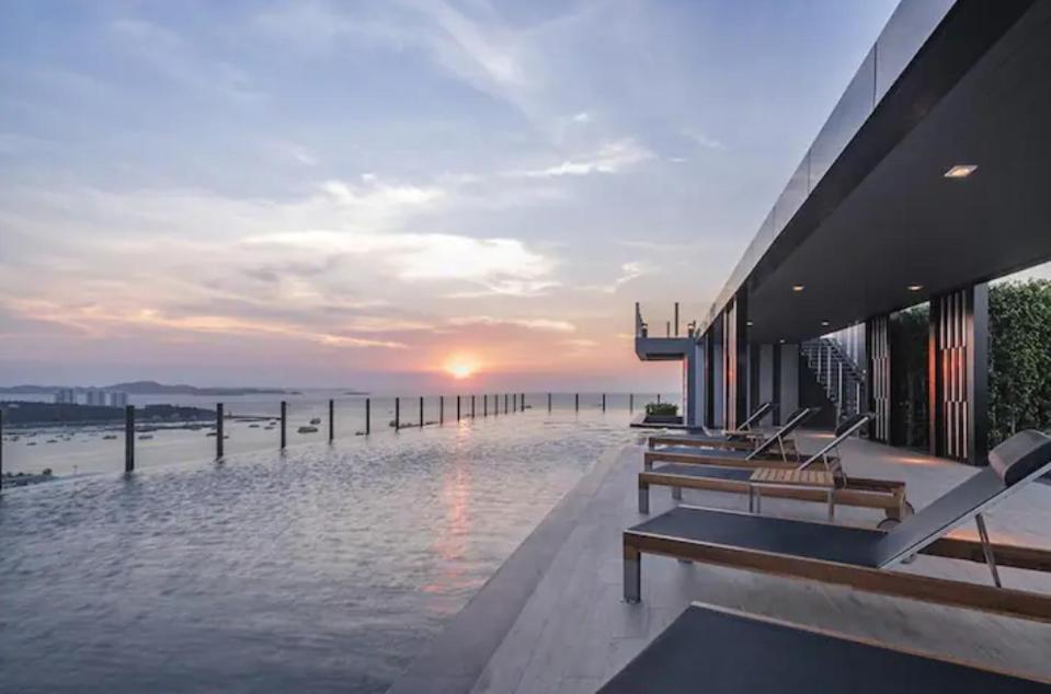 The Base Central Pattaya 2Bed King&Queen Sky Seaview & Infinity Pool Zewnętrze zdjęcie